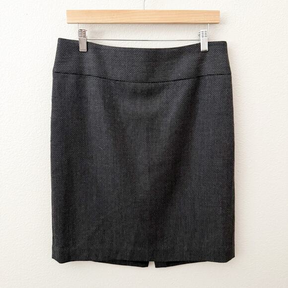 ANN TAYLOR | Fine Italian Fabric 100% Virgin Wool Gray Pencil Straight | Size 10 - Picture 1 of 5